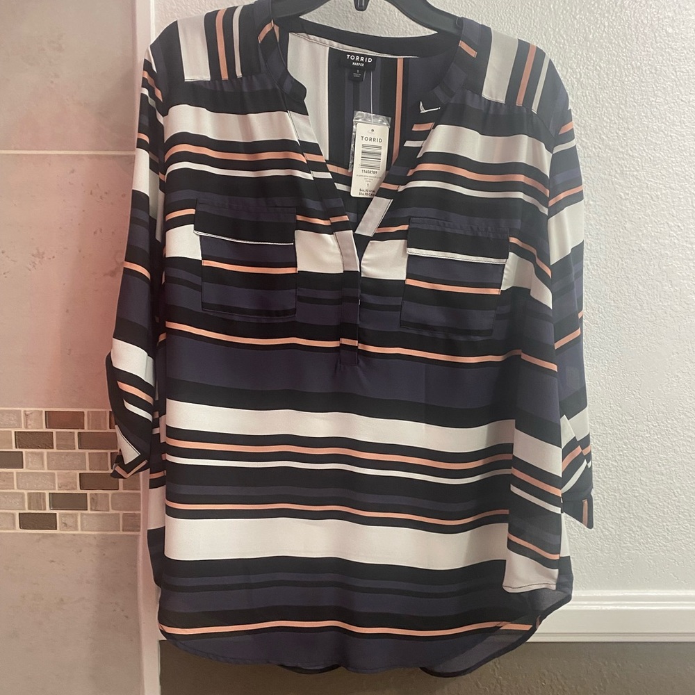 Torrid, size one, multicolor